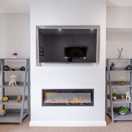 Modern 2 Bed Apartment Енніскіллен Екстер'єр фото