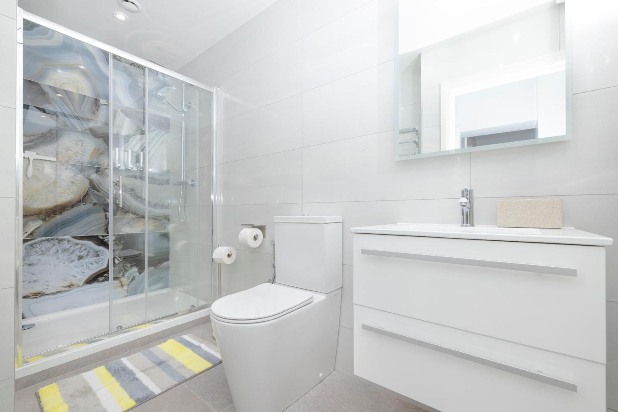 Modern 2 Bed Apartment Енніскіллен Екстер'єр фото