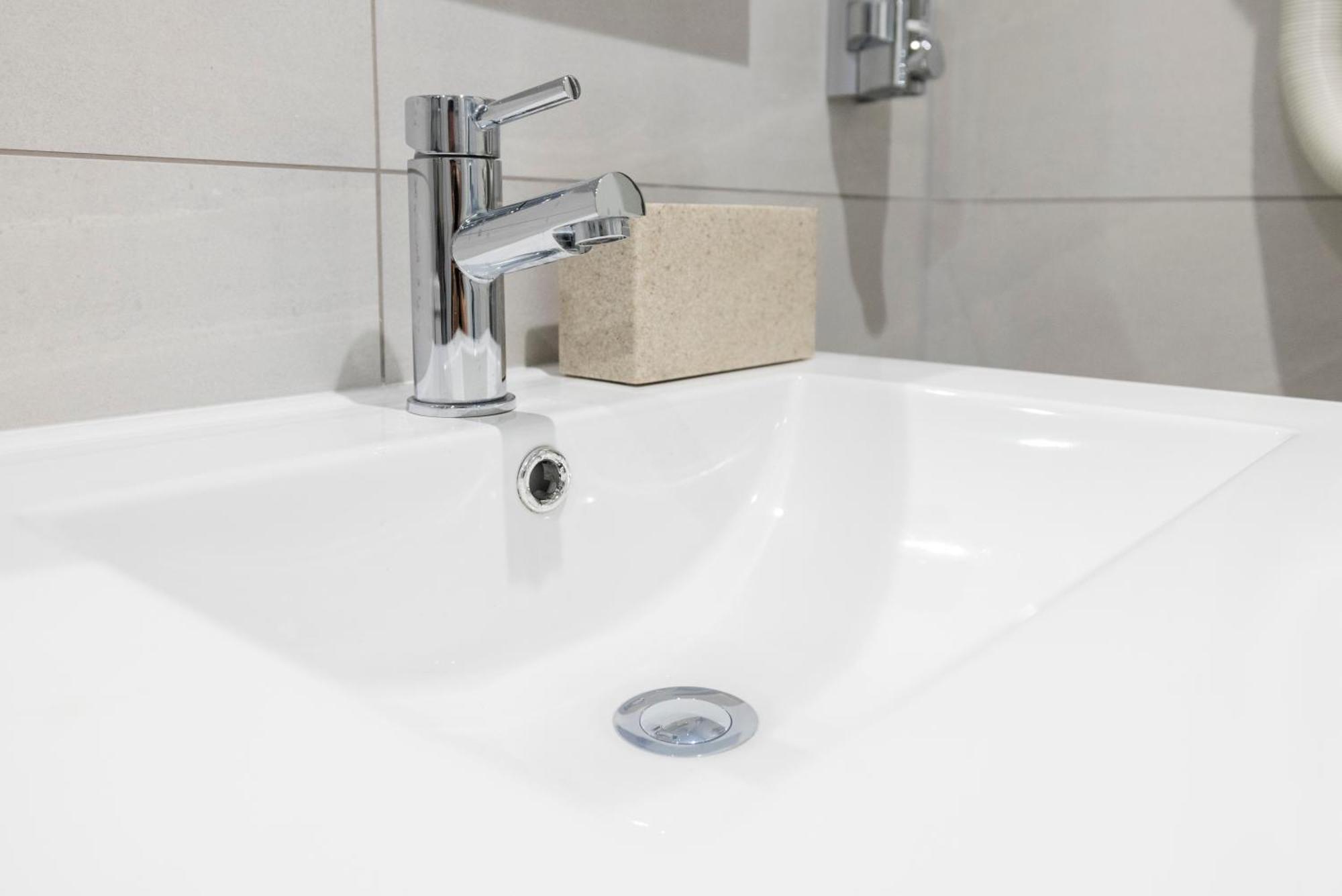 Modern 2 Bed Apartment Енніскіллен Екстер'єр фото