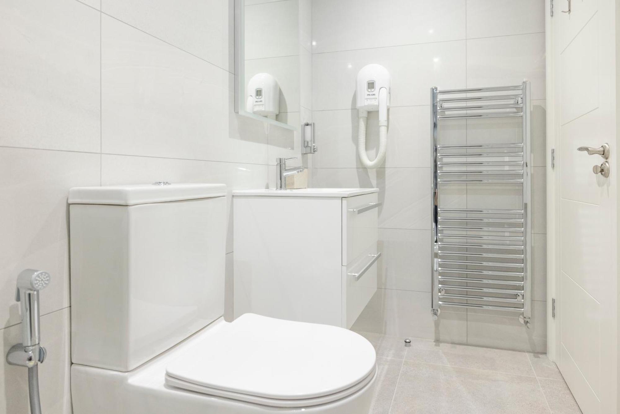 Modern 2 Bed Apartment Енніскіллен Екстер'єр фото